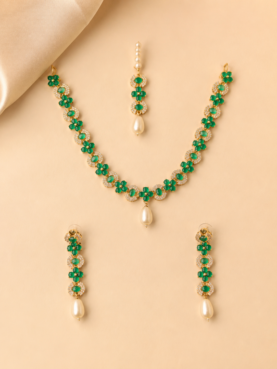 Emerald Pearl Set