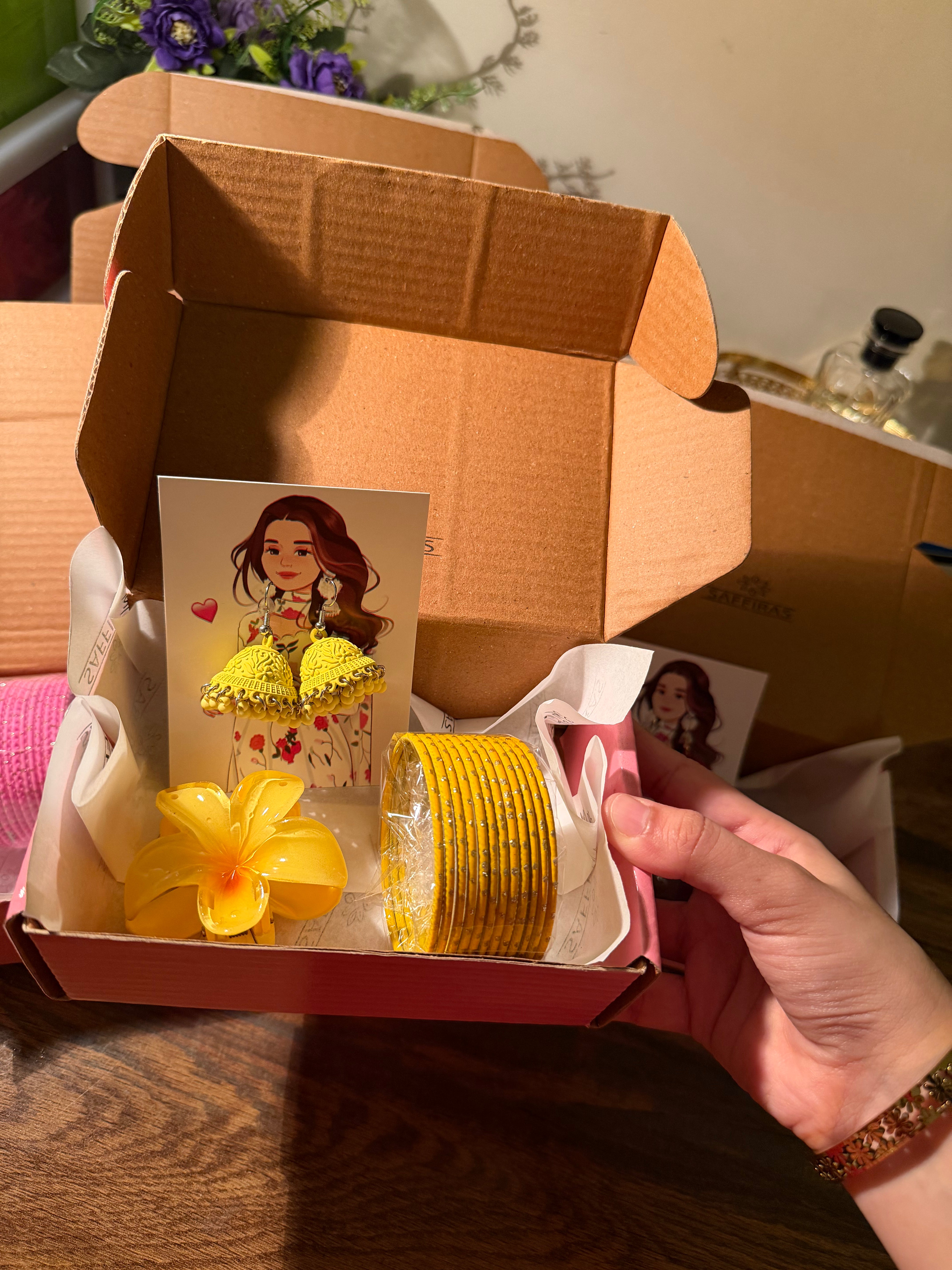 Sunshine Bloom Gift Box